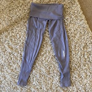 Violet gymshark yoga lounge leggings sz M